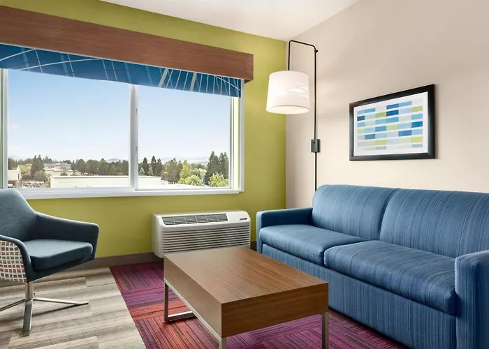 Holiday Inn Express & Suites - Ukiah By Ihg