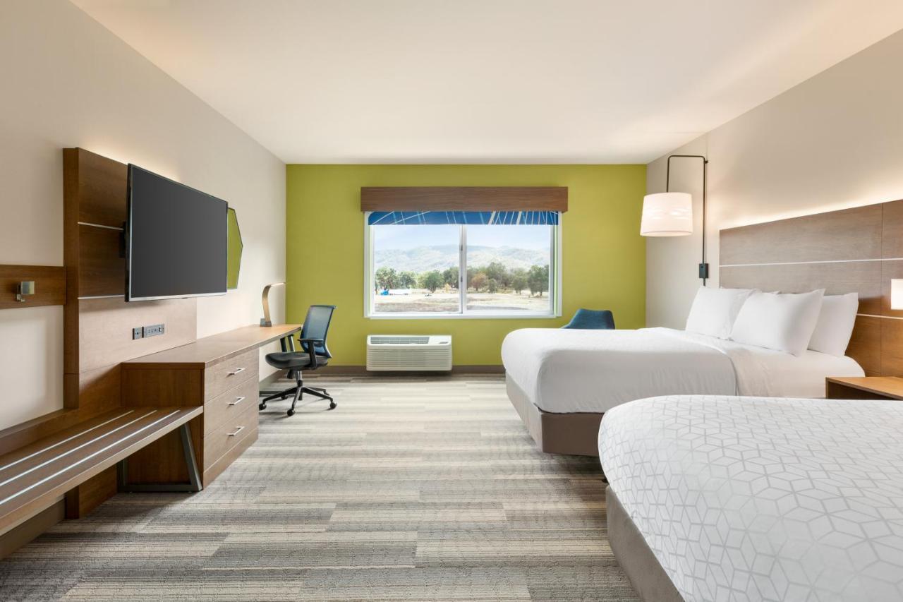 Hotel Express & - By Ihg Ukiah