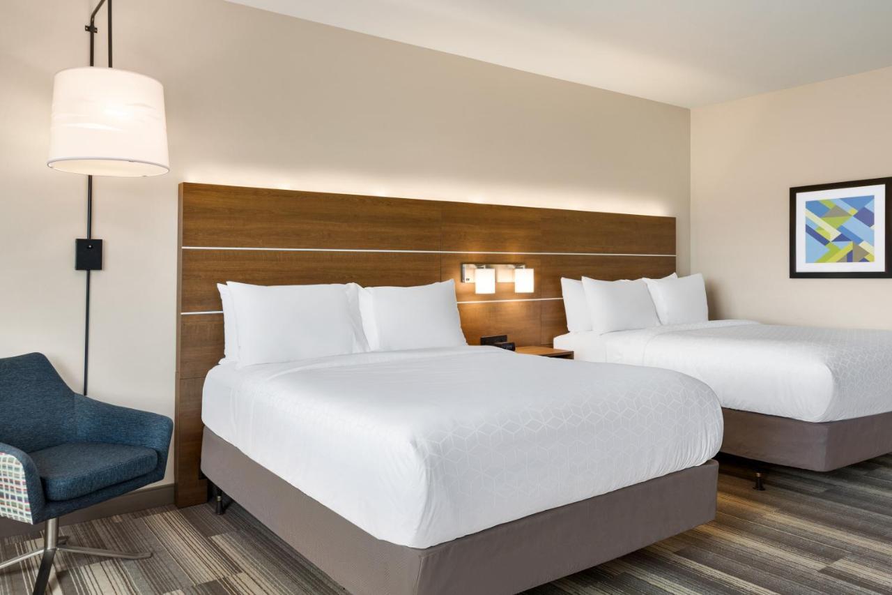 Holiday Express & - By Ihg Ukiah