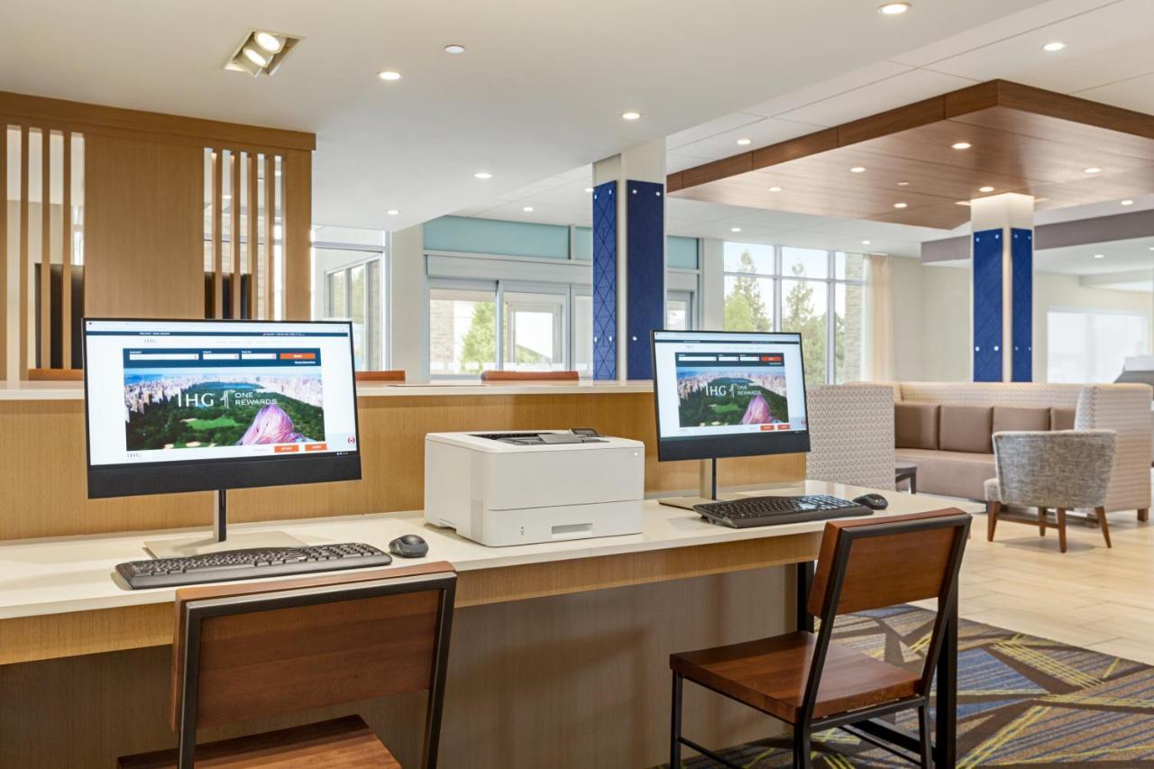 Express & - By Ihg Ukiah